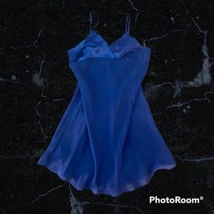 La Plume Intimates Scalloped Chemise/ Slip